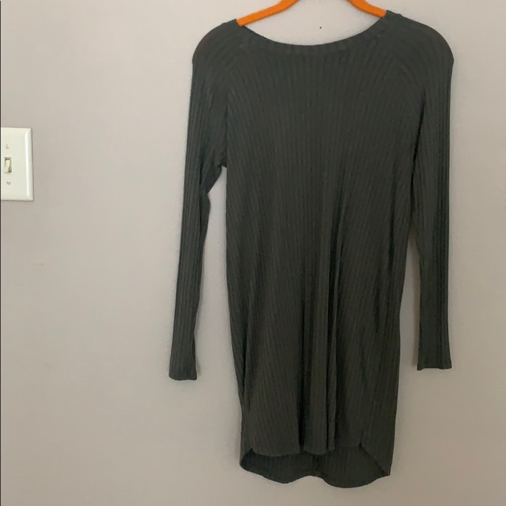 Long sleeve olive green bodycon dress